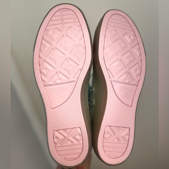 Unique High Top Converse - Picture 4 of 5